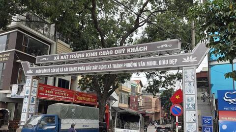 Làng gốm Bát Tràng rộn ràng chuẩn bị hàng Tết