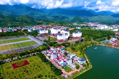 Cơ hội học tập và việc làm mới tại vùng kinh tế chiến lược Lai Châu