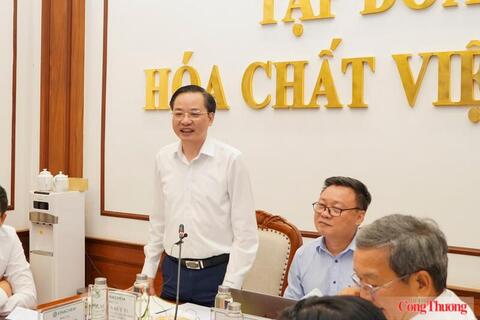 Vinachem thúc đẩy phát triển công nghiệp vật liệu ngành hoá chất