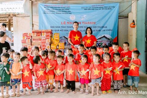 Chàng trai xứ Thanh và hành trình 10 năm lan tỏa yêu thương
