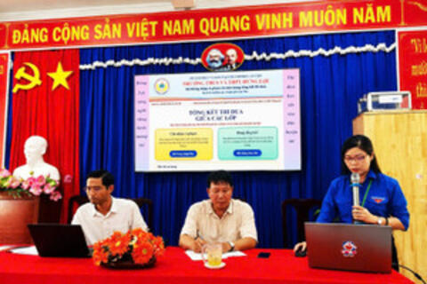 Chuyển đổi số ở trường học vùng quê: Đổi mới bắt đầu từ những việc hằng ngày