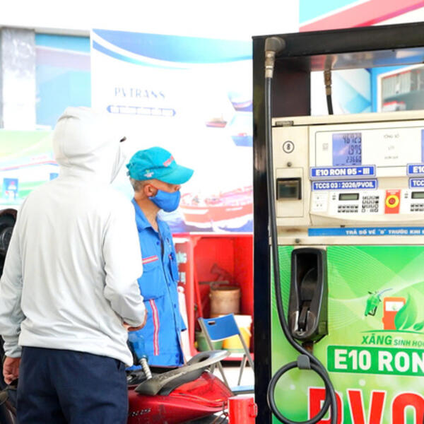 Thông tin mới về tình hình triển khai xăng sinh học E10