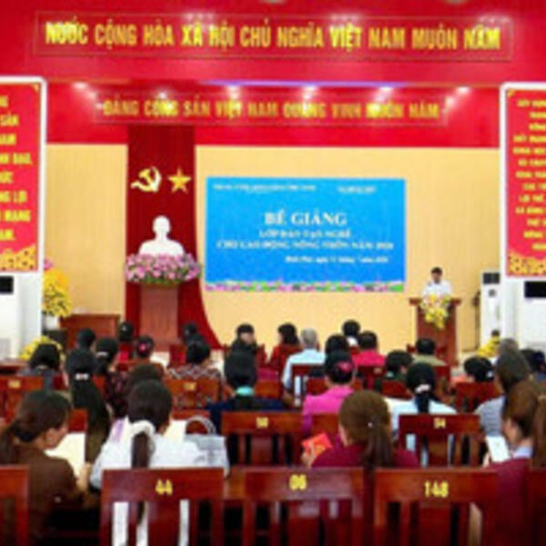 Hỗ trợ học nghề giúp người dân nâng cao thu nhập, ổn định cuộc sống