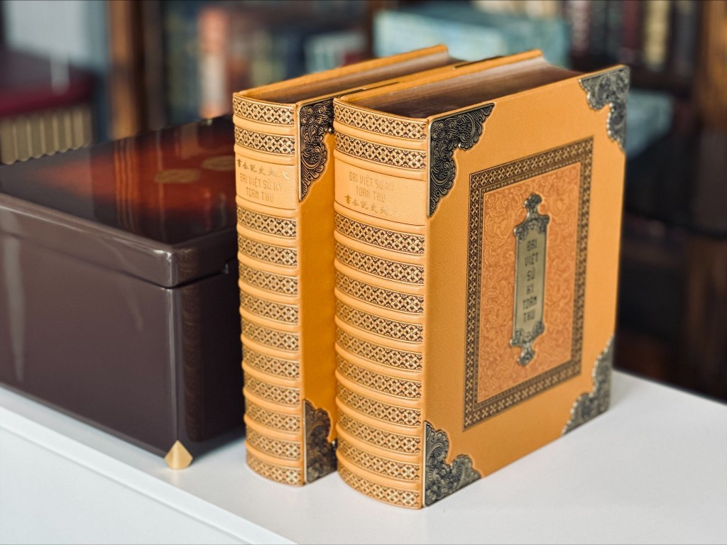 Đông A Books trưng bày gần 30 ấn bản đặc biệt Đông A Books trưng bày gần 30 ấn bản đặc biệt