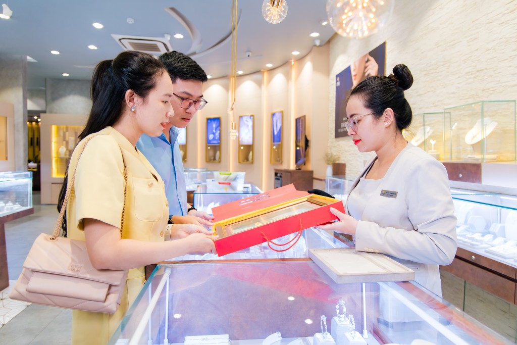 PNJ ra mắt nhiều sản phẩm cho năm mới phù hợp với từng nhóm khách hàng PNJ ra mắt nhiều sản phẩm cho năm mới phù hợp với từng nhóm khách hàng