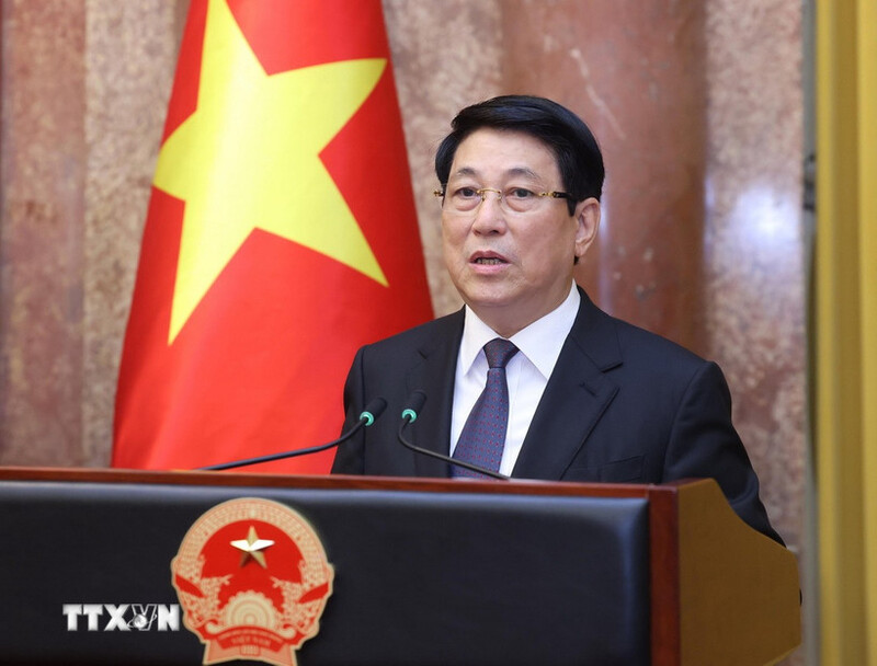 Chủ tịch nước Lương Cường phát biểu giao nhiệm vụ cho các Đại sứ và Trưởng cơ quan đại diện Việt Nam ở nước ngoài. Ảnh: Lâm Khánh/TTXVN