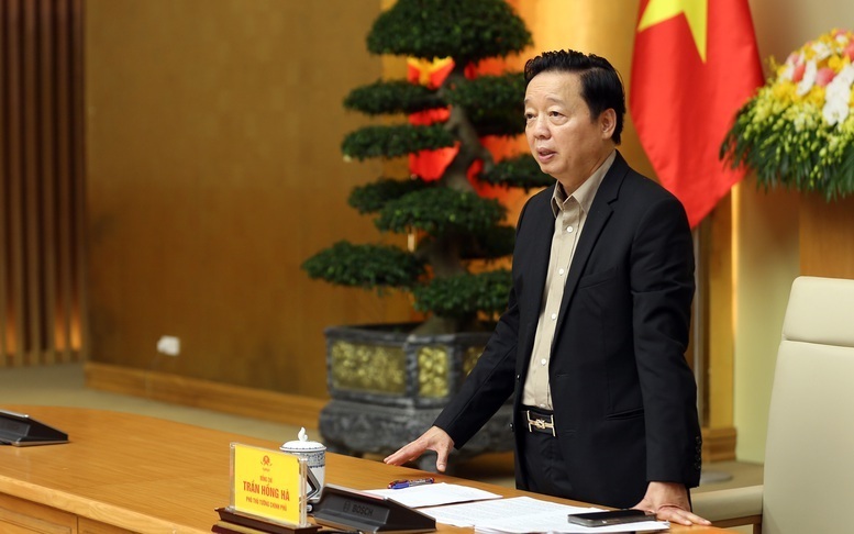 Phó Thủ tướng Trần Hồng Hà, Phó Trưởng Ban Chỉ đạo quốc gia về chống khai thác hải sản bất hợp pháp, không báo cáo và không theo quy định (IUU) chủ trì phiên họp lần thứ 24 của Ban Chỉ đạo - Ảnh: VGP/Minh Khôi