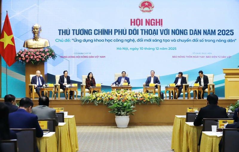 Quang cảnh hội nghị