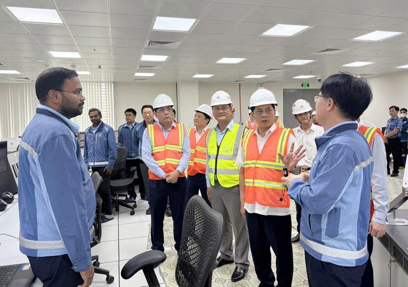 Phó Thủ tướng Bùi Thanh Sơn kiểm tra tiến độ Dự án Nhơn Trạch 3 và 4.