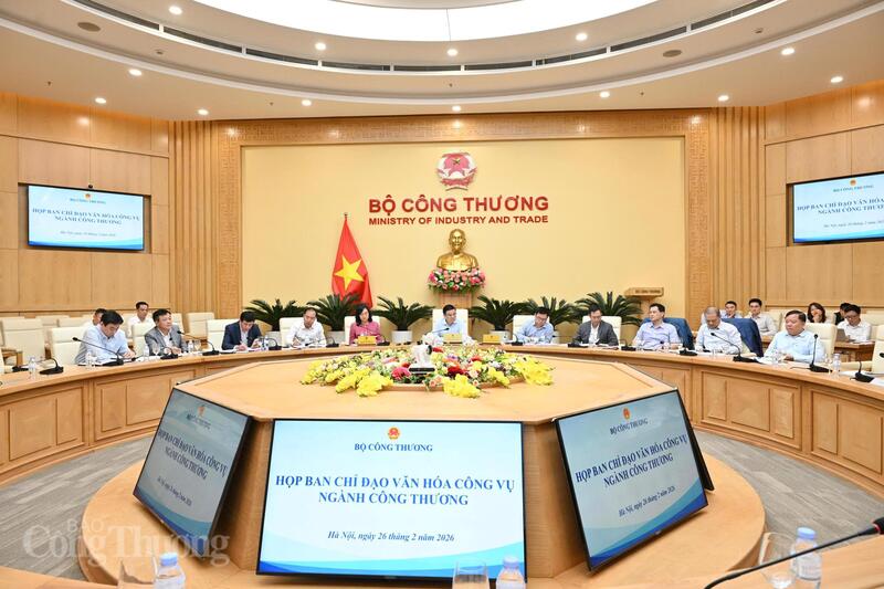 Toàn cảnh buổi họp. Ảnh: Cấn Dũng