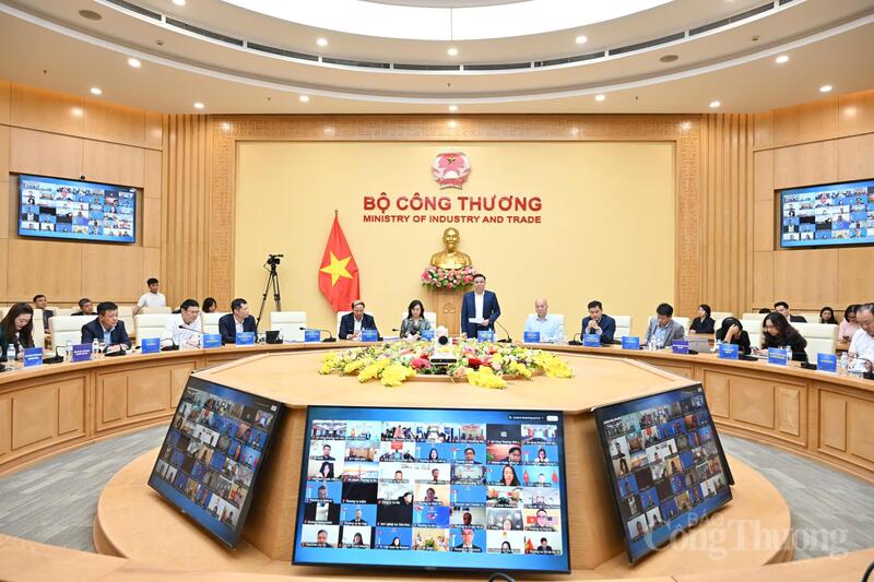 Hội nghị giao ban xúc tiến thương mại với hệ thống thương vụ Việt Nam ở nước ngoài quý I/2026. Ảnh: Cấn Dũng