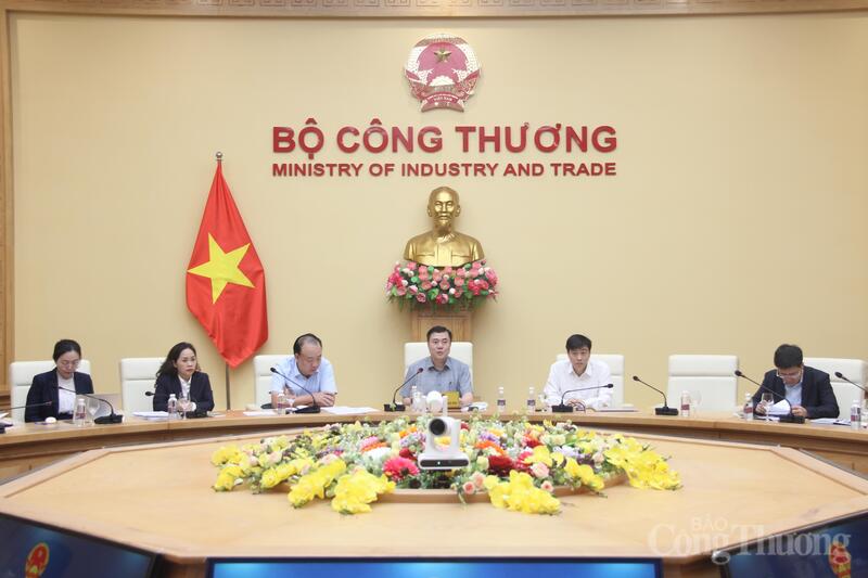 Hội nghị tham vấn chính sách đối với dự án Luật Giao dịch hàng hóa phái sinh