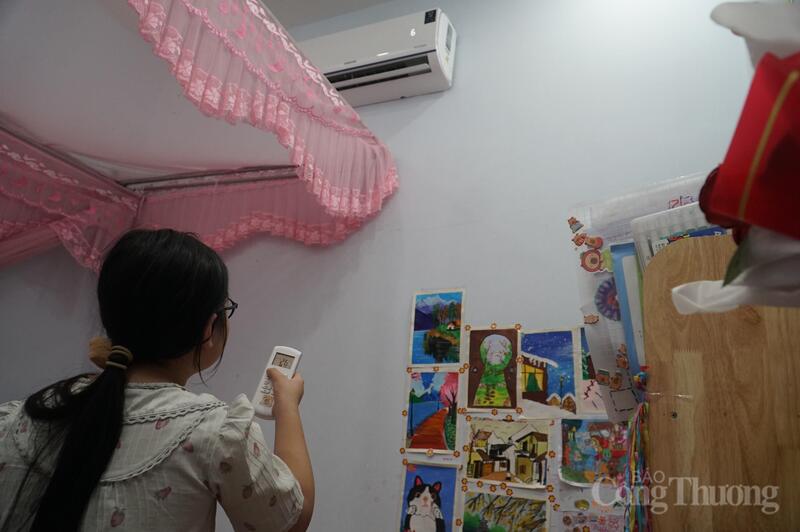 Mùa nắng nóng năm 2026 được dự báo xuất hiện sớm và kéo dài khiến nhu cầu sử dụng thiết bị điện tăng cao, phụ tải toàn khu vực miền Trung có nguy cơ tăng đột biến