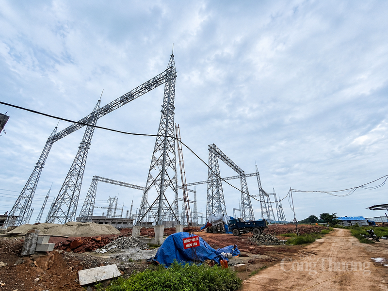 Công trường xây dựng Trạm biến áp 500kV Bắc Ninh. Ảnh: Phương Cúc