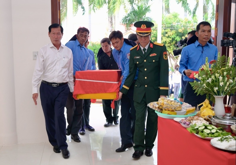 Đội K92 và Đội K93 đã tìm kiếm, quy tập các hài cốt liệt sĩ quân tình nguyện và chuyên gia Việt Nam hy sinh tại Campuchia. Ảnh: Phương Vũ