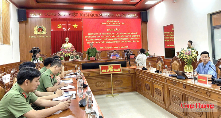 Công an tỉnh Đắk Lắk tổ chức họp báo thông tin về vụ án trộm cắp tài sản tại chùa.