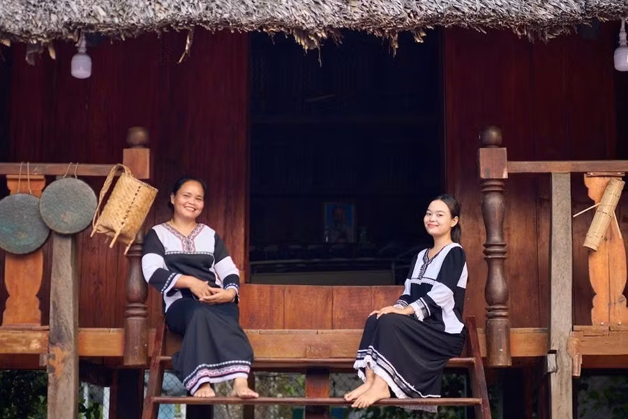 Tỉnh Khánh Hòa phát triển du lịch cộng đồng gắn với bản sắc và tạo sinh kế cho người dân địa phương. 1791869311141-2287941898850028344-1225510777767396601-78216b4e288bcaf5886ec989b6a6e65b.jpg